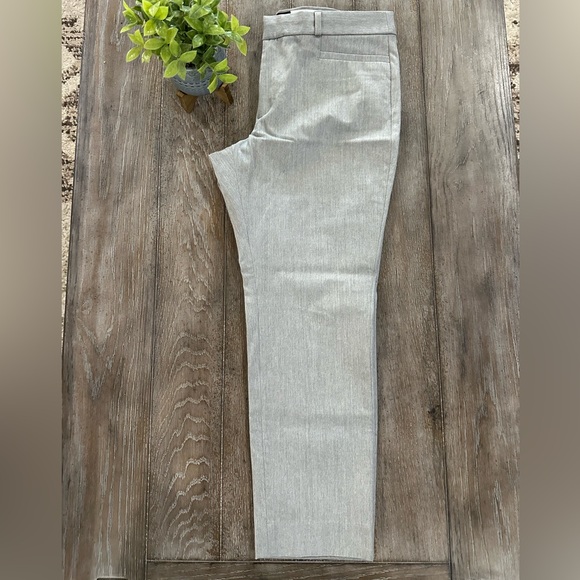 Banana Republic Light Gray Trousers - Picture 13 of 16